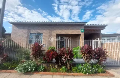 Casa com 4 quartos à venda na ibicui, 179, estância velha, canoas, 182 m2 por r$ 580.000