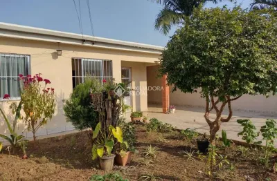 Casa com 2 quartos à venda na rua cecilia perez da silva, 6, olaria, canoas, 140 m2 por r$ 398.900