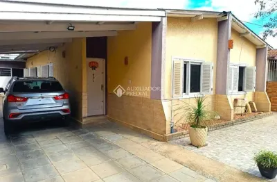 Casa com 3 quartos à venda na rua santa rita de cássia, 193, parque tamandaré, esteio, 106 m2 por r$ 535.000