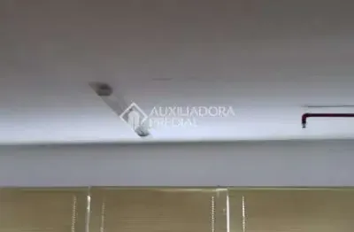 Sala comercial à venda na rua sport club são josé, 67, passo da areia, porto alegre, 26 m2 por r$ 180.000