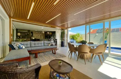 Casa em condomínio fechado com 4 quartos à venda na Avenida Santos Ferreira, 3125, Nossa Senhora das Graças, Canoas, 360 m2 por R$ 4.495.000