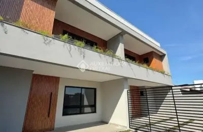 Casa com 3 quartos à venda na onze de agosto, 53, igara, canoas, 143 m2 por r$ 920.000