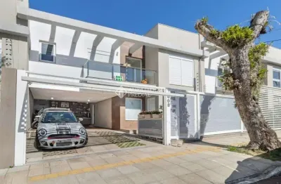 Casa com 3 quartos à venda na rua josé bonifácio, 608, nossa senhora das graças, canoas, 109 m2 por r$ 692.000