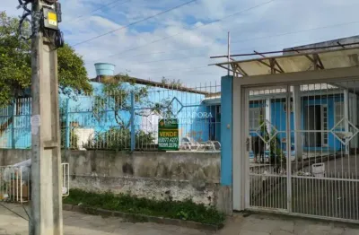 Casa com 3 quartos à venda na d cinco, 19, guajuviras, canoas, 72 m2 por r$ 372.000