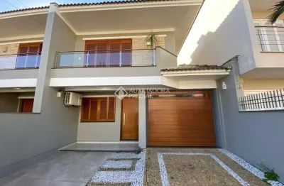 Casa com 3 quartos para alugar na rua víctor rycembel, 163, centro, canoas, 200 m2 por r$ 5.200