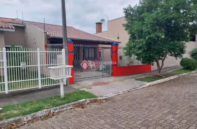 Casa com 3 quartos à venda na rua montreal, 155, são josé, canoas, 69 m2 por r$ 466.000
