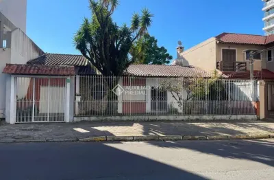 Casa com 2 quartos à venda na rua marquês do herval, 370, marechal rondon, canoas, 140 m2 por r$ 807.500