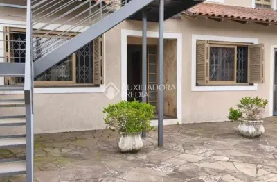 Casa com 2 quartos para alugar na doutor sarmento leite, 71, mathias velho, canoas, 80 m2 por r$ 2.900