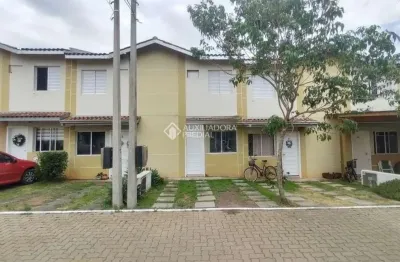 Casa em condomínio fechado com 2 quartos para alugar na rua dos guaramirins, 303, igara, canoas, 80 m2 por r$ 1.800