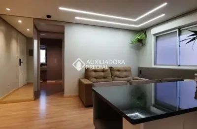 Apartamento com 2 quartos para alugar na avenida inconfidência, 1357, centro, canoas, 44 m2 por r$ 2.200