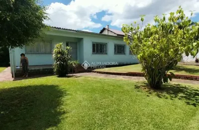 Casa com 4 quartos à venda na Rua Monte Castelo, 188, Nossa Senhora das Graças, Canoas, 285 m2 por R$ 1.480.000