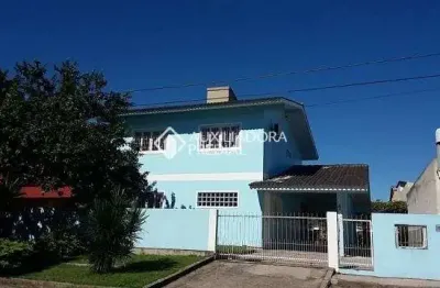 Casa com 6 quartos à venda na Avenida das Pitangueiras, 1445, Daniela, Florianópolis, 200 m2 por R$ 1.490.000