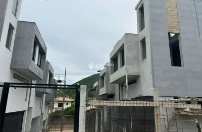 Casa com 3 quartos à venda na rua reverendo gelson dos santos castro, 796, rio tavares, florianópolis, 207 m2 por r$ 1.299.000