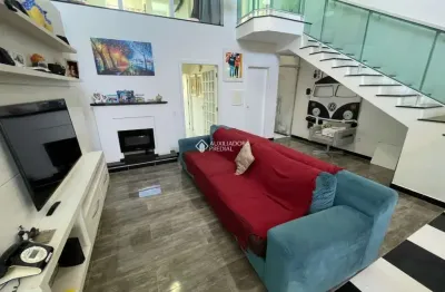 Casa com 3 quartos à venda na rua olavo juvenal ramos, 192, campeche, florianópolis, 256 m2 por r$ 1.090.000