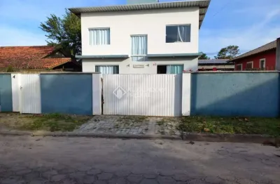Casa com 2 quartos à venda na aquífero guarani, 4, são joão do rio vermelho, florianópolis, 84 m2 por r$ 629.000