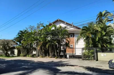 Apartamento com 2 quartos à venda na rua laurindo januário da silveira, 925, lagoa da conceição, florianópolis, 142 m2 por r$ 1.199.000