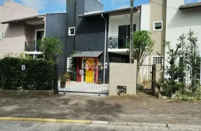 Casa com 3 quartos à venda na servidão seove, 67, campeche, florianópolis, 136 m2 por r$ 1.150.000
