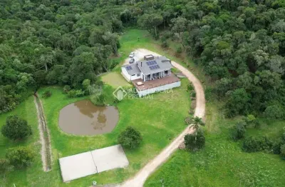 Casa em condomínio fechado com 3 quartos à venda na clara schmitz pitz, 94, invernadinha, rancho queimado, 237 m2 por r$ 2.350.000