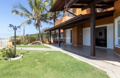 Casa com 7 quartos à venda na rua lúcia helena schramm, 101, armação do pântano do sul, florianópolis, 316 m2 por r$ 6.000.000