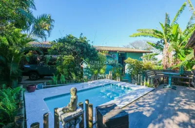 Casa com 4 quartos à venda na servidão canteiros, 266, campeche, florianópolis, 335 m2 por r$ 2.790.000
