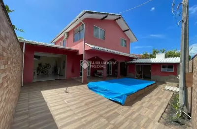 Casa com 3 quartos à venda na Rua Fidélis Govoni, 390, Campeche, Florianópolis, 180 m2 por R$ 1.350.000