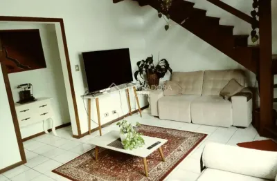 Casa com 3 quartos à venda na avenida deputado diomício freitas, 333, carianos, florianópolis, 120 m2 por r$ 700.000