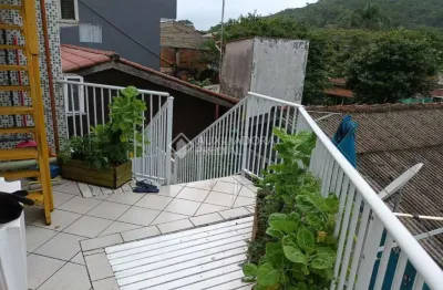 Casa com 4 quartos à venda na servidão trajano manoel dos anjos, 89, barra da lagoa, florianópolis, 173 m2 por r$ 1.700.000