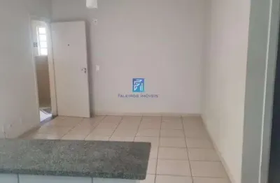 Apartamento a venda com 2 dormitórios no presidente médici
