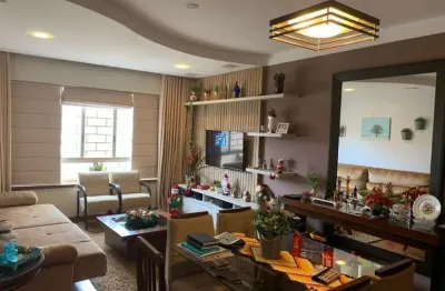 Apartamento à venda com 3 dormitórios no centro com 141m