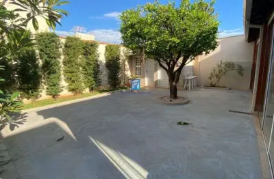 Casa 3 dormitórios à venda no jd roberto benedetti bancários