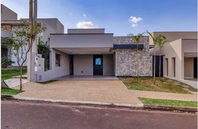 Casa térrea à venda no Condomínio Reserva Imperial- 3 suítes