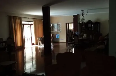 Oportunidade casa para uso comercial ou residencial av santa luzia.