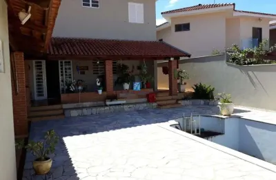 Lindo sobrado 3 dormitórios com piscina e churrasqueira - ba