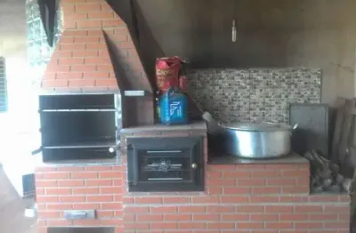 Chácara a venda com 2 casas e 1 salão comercial no residenci