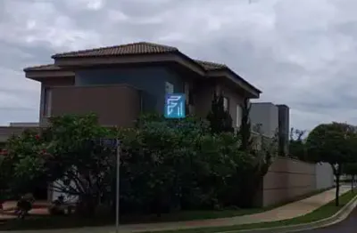 Casa condomínio pitangueiras, 3 suítes,armários, área gourme