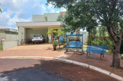 Sobrado a venda com 3 dormitórios sendo 1 suíte no condomíni