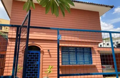 Casa sobrado para comércio, 3 dormitórios 1 suíte, 3 salas amplas, cozinha, área