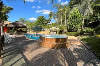 Casa de condomínio com 4 quartos à venda em esmeraldas