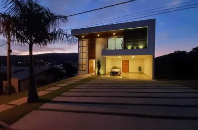Casa de condomínio com 4 quartos à venda em nova lima
