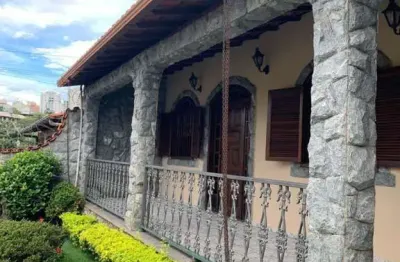 Casa com 3 quartos à venda no Alípio de Melo, Belo Horizonte 
