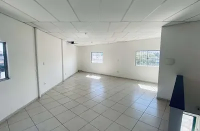 Ponto comercial para alugar no Jardim Laguna, Contagem 