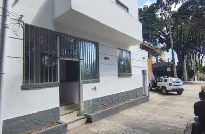 Casa com 3 quartos para alugar na Santa Efigênia, Belo Horizonte 