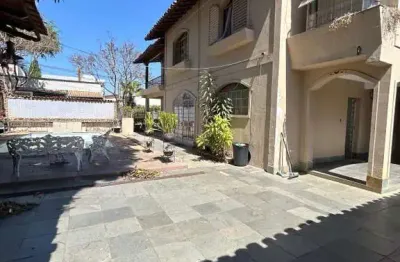 Casa com 4 quartos para alugar em Ouro Preto, Belo Horizonte 