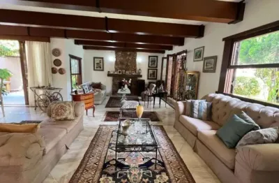 Casa com 4 quartos à venda em São Luiz, Belo Horizonte 