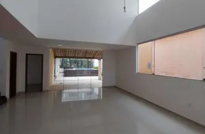 Casa com 4 quartos para alugar no Trevo, Belo Horizonte 