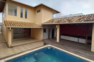 Casa com 4 quartos para alugar no Trevo, Belo Horizonte 