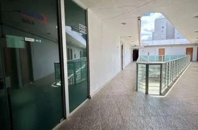 Loja / Salão / Ponto Comercial com 4 quartos para alugar em Belo Horizonte