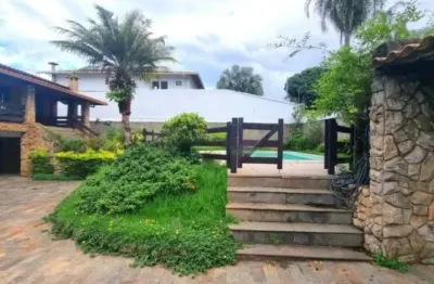 Casa com 7 quartos para alugar em São Luiz, Belo Horizonte 