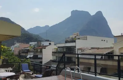 Cobertura com 3 quartos para vender no jardim oceanico barra da tijuca