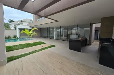 Casa 4 quartos (all suítes) para vender no recreio dos bandeirantes